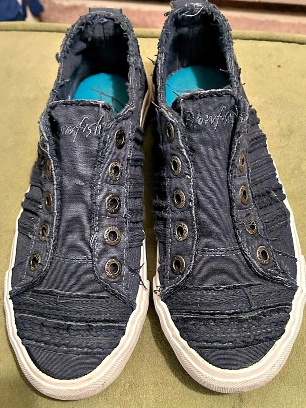 Blowfish Frayed Canvas Sneakers in Blue & White Size 8